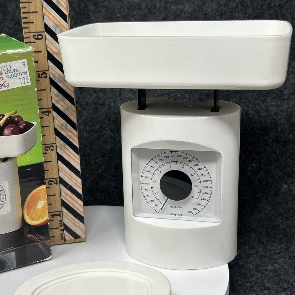 Vintage Deluxe Diet Food Scale White Mechanical Kitchen Tool by Janus w/ Box - Picture 3 of 15